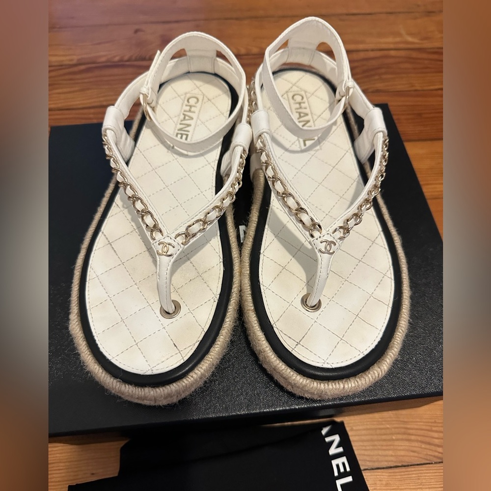 CHANEL 21C Thong Sandals